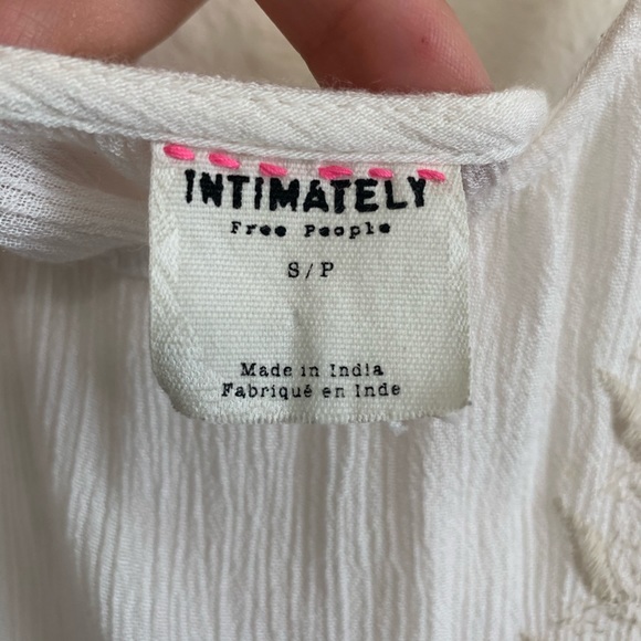 Free People | Meadows of Medallion White Dress - Picture 8 of 10